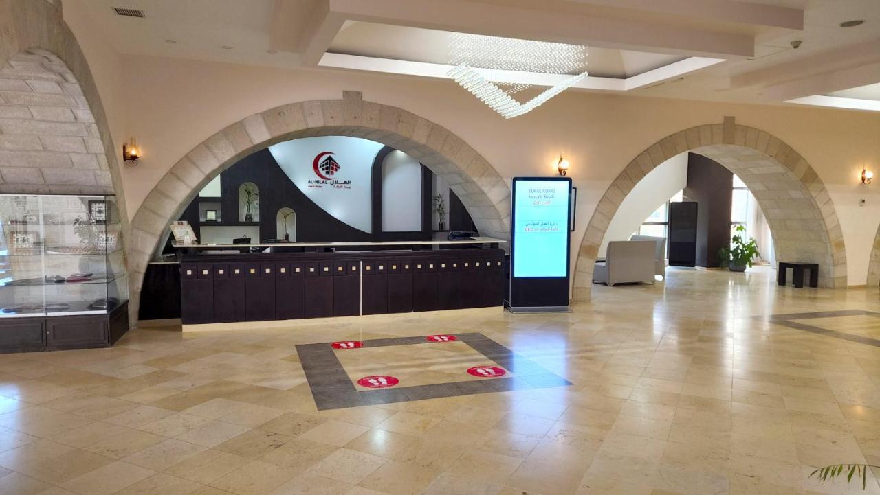Red Crescent Guesthouse Ramallah Exterior photo